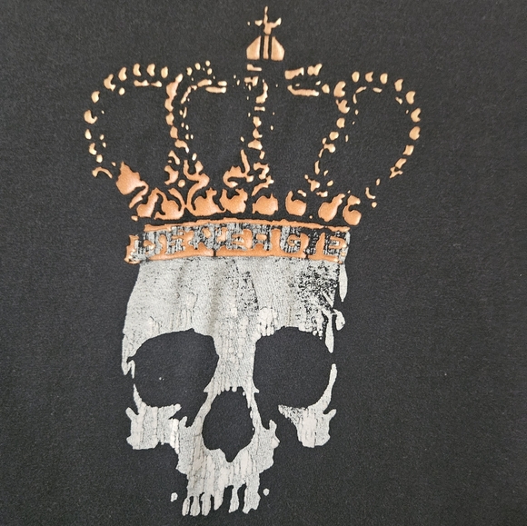 Energie medium mens skull with crown black shirt - Picture 2 of 4